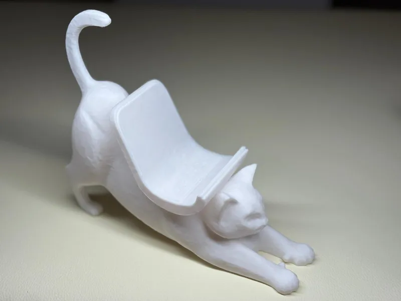 Cat Sculpture Phone Stand Holder