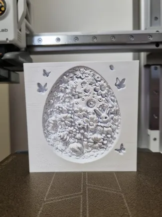 Decorated Easter Egg in 2D Plan