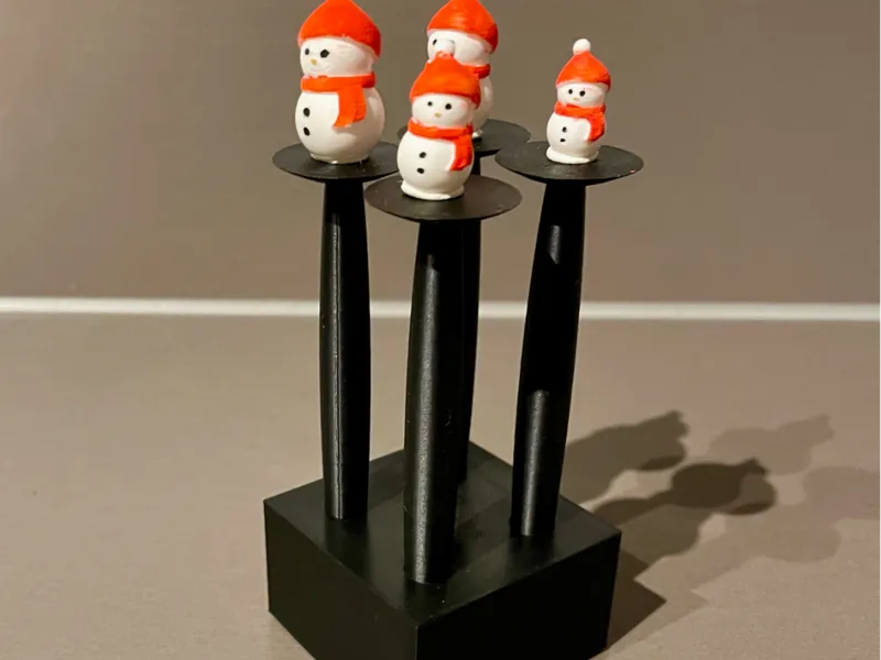 Simple Painter's Grip / Miniature Holder with Base