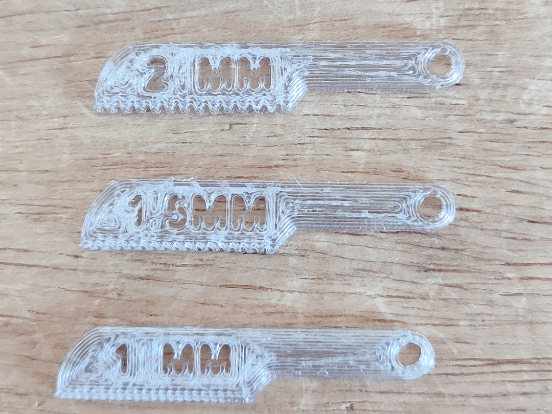 Fast Thread Pitch Gauge (1mm - 2.5mm) | Calibrador