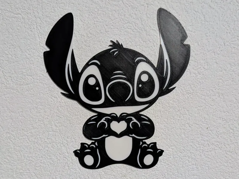 Wall Art: Cute Stitch making heart