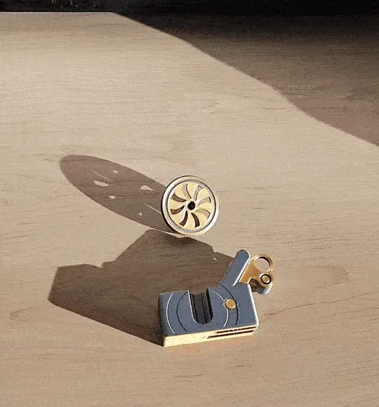 Gyro Turbo Launcher - Spinning Top view 4