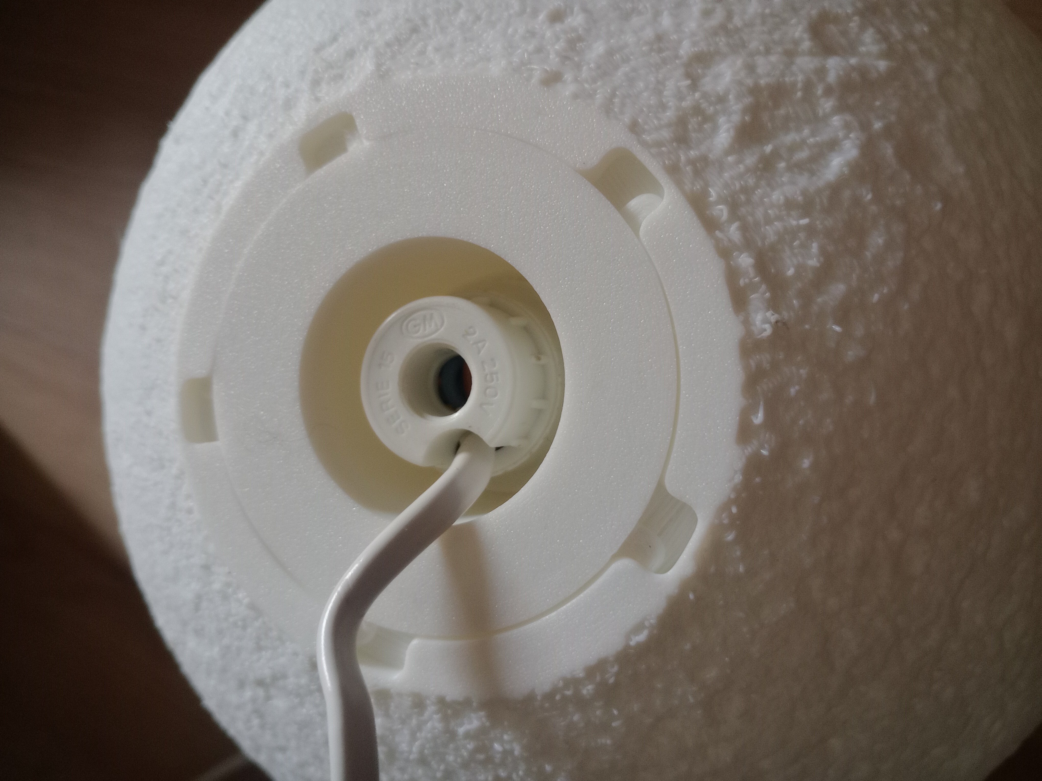 Miniatura 2 do modelo 3D Moon Lamp Adapter Hidden Socket - Configurable