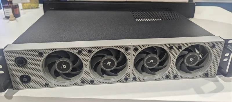 2U PC Case Front Panel