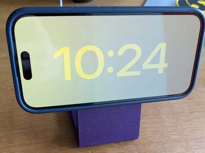 Magsafe Stand for iPhone - 56 mm (MagEase HYS07)