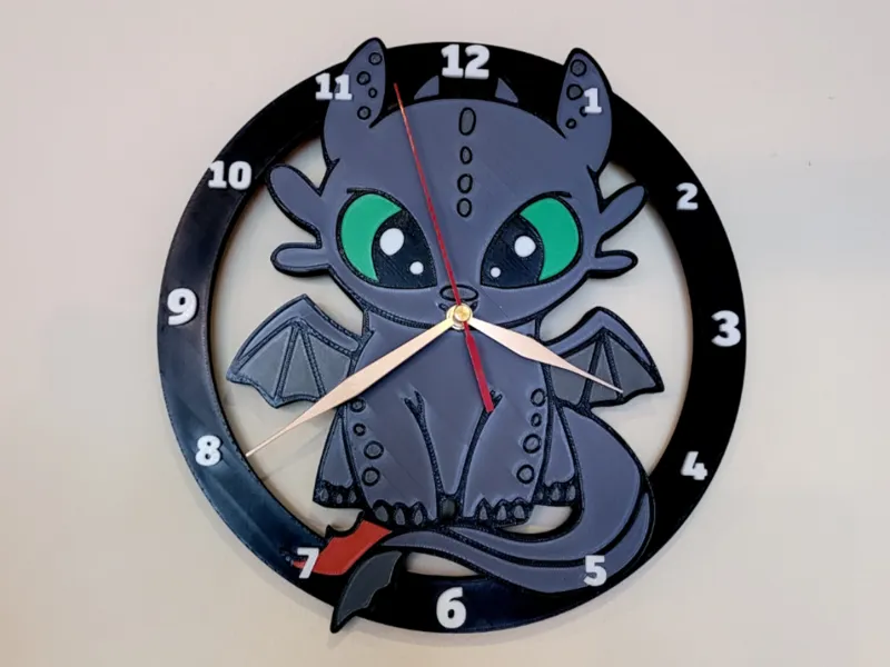 Toothless (How to Train Your Dragon) Clock