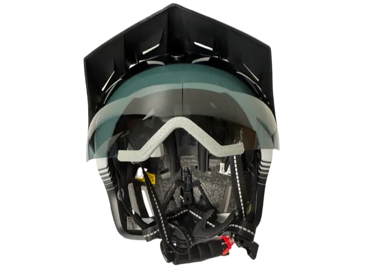 Nose guard