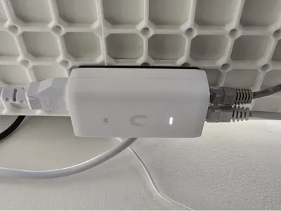 UniFi PoE  openGrid mount - U-PoE