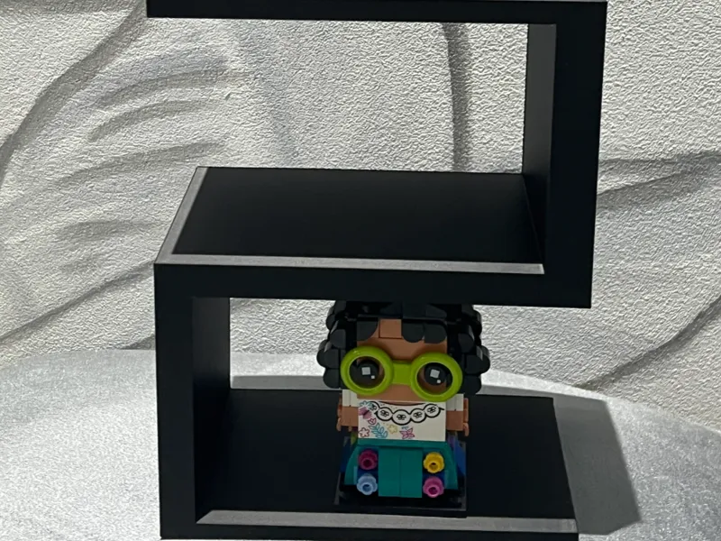 brick head stand