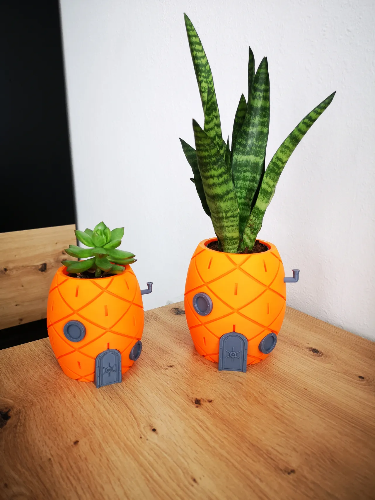 Bikini Bottom Spongebob Planter view 3