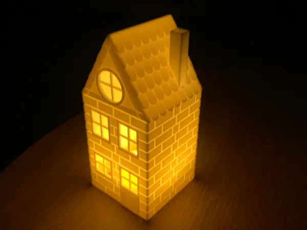 Maisonnette lumineuse pour bougie chauffe-plat