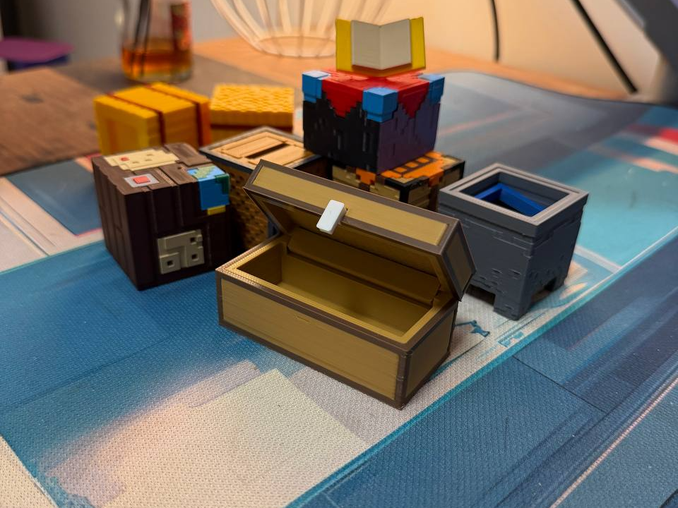 Minecraft inspired: Chest 2 Versions AMS & NOAMS