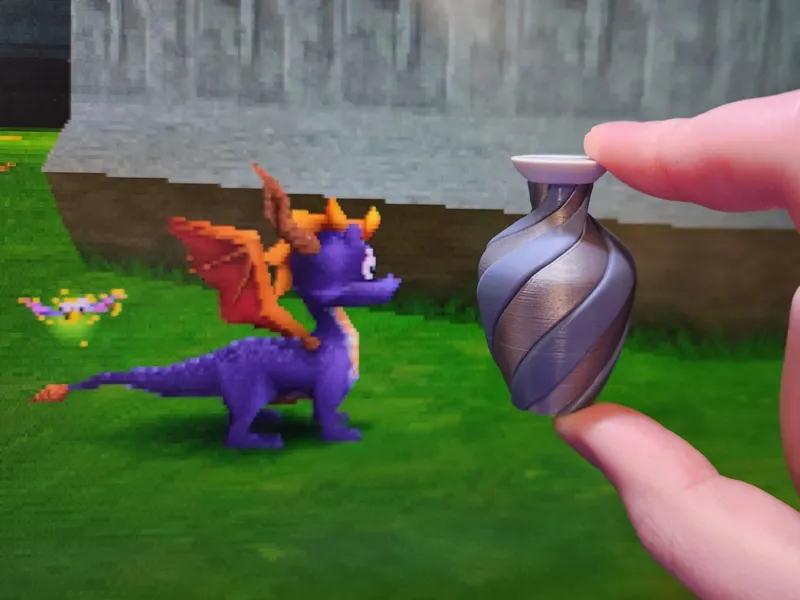 Spyro Gem Vase - with magnet variations!