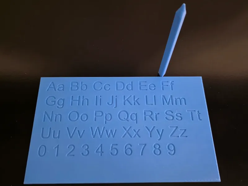 Letter tracer with pen