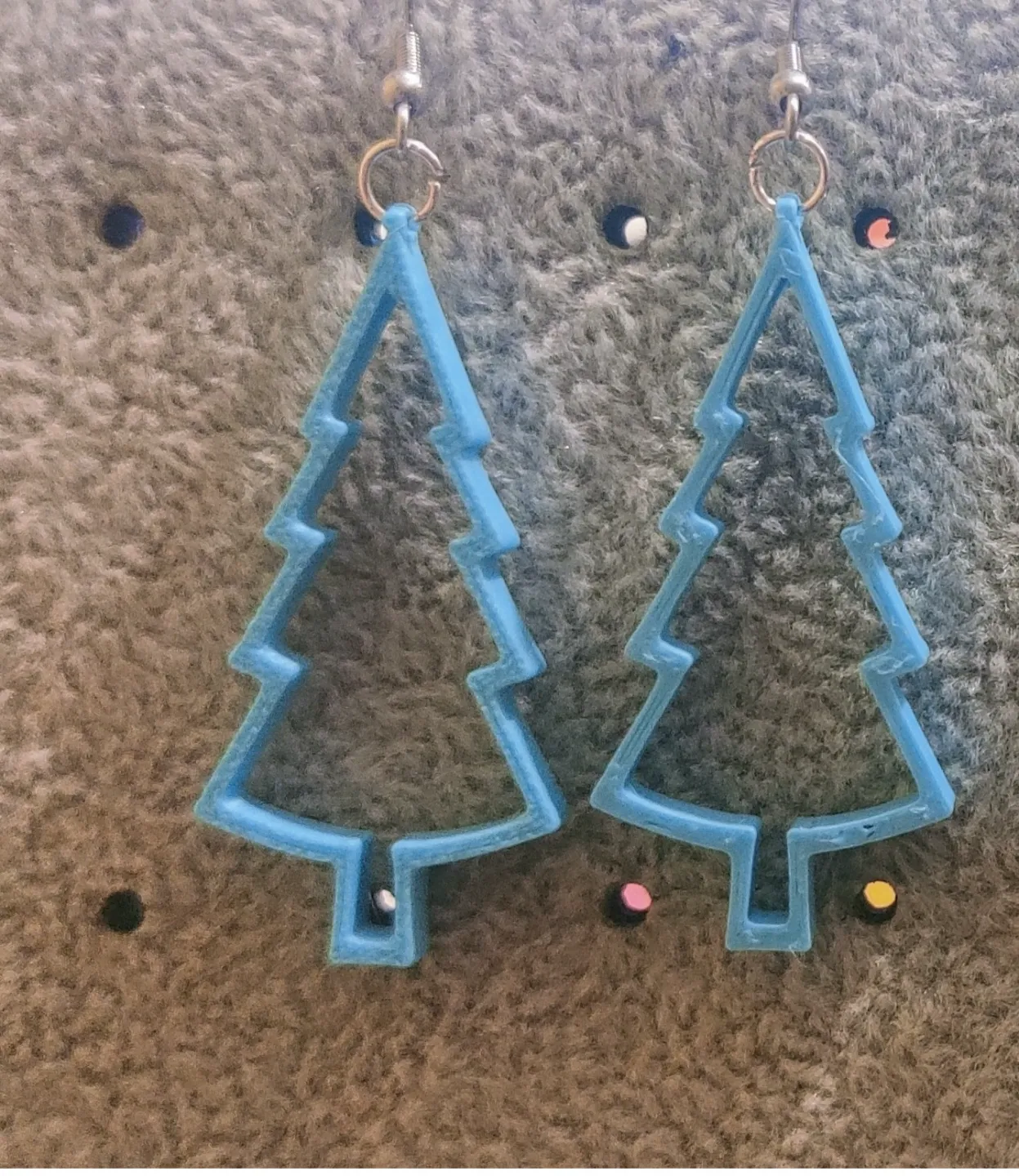Christmas Tree Earrings, Simple view 3