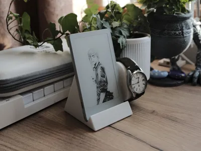 XTEInk X4 Desk Stand + Watch Holder