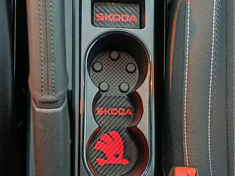 Skoda Fabia vano porta oggetti