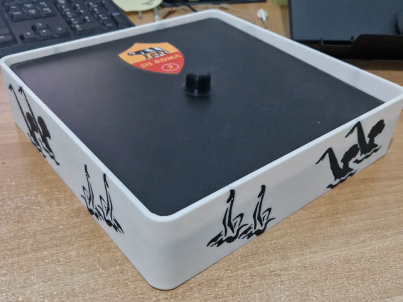 Medal box for artistic swim