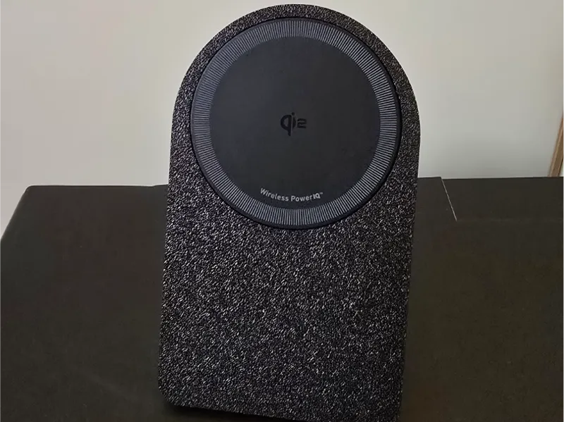 Anker Qi2 Magsafe charging stand