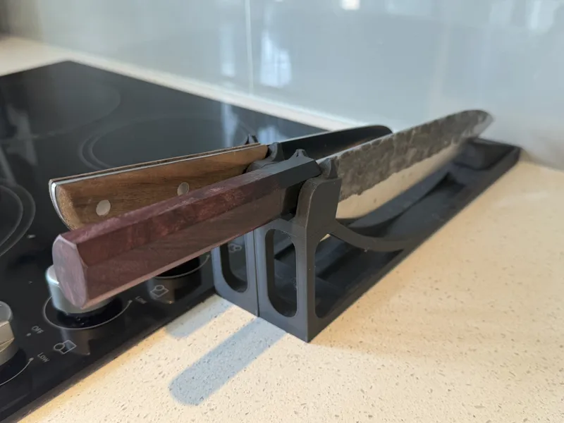 Gravity Chef's Knife Holder