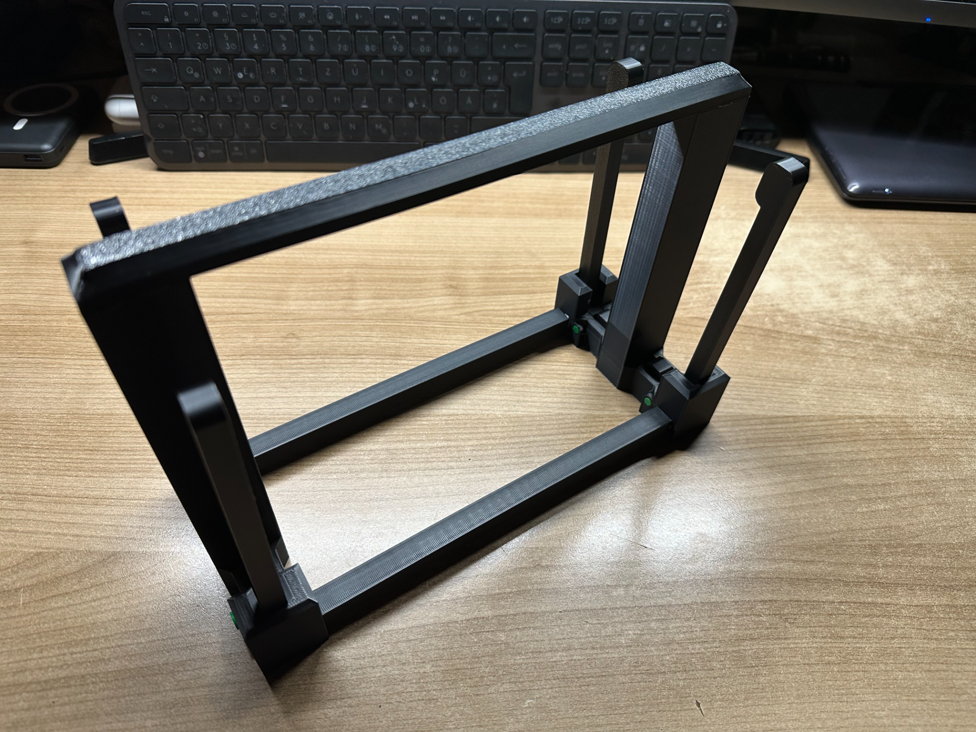 duo_notebook_stand_A1