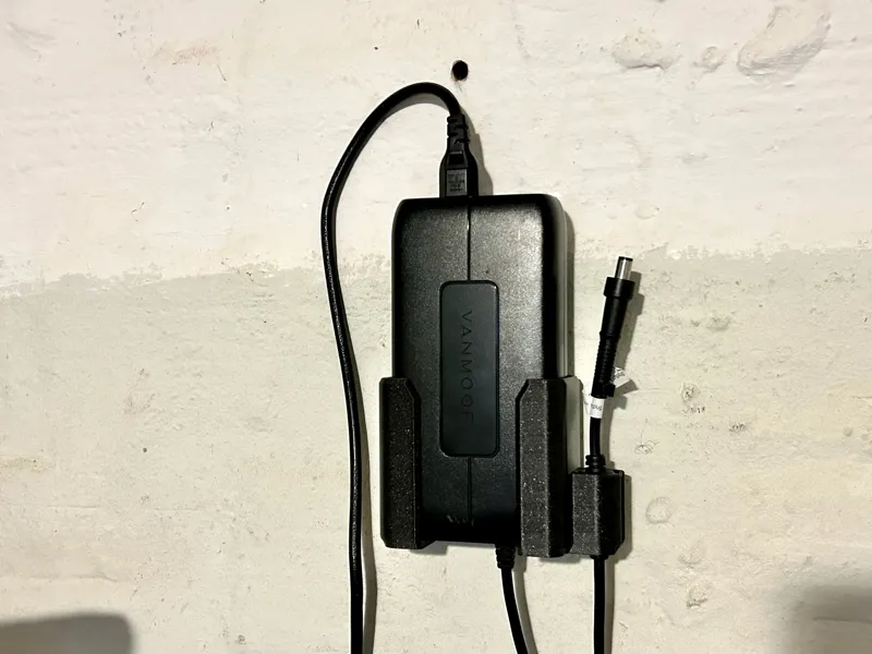 Wallmount for charger of Vanmoof S2/S3