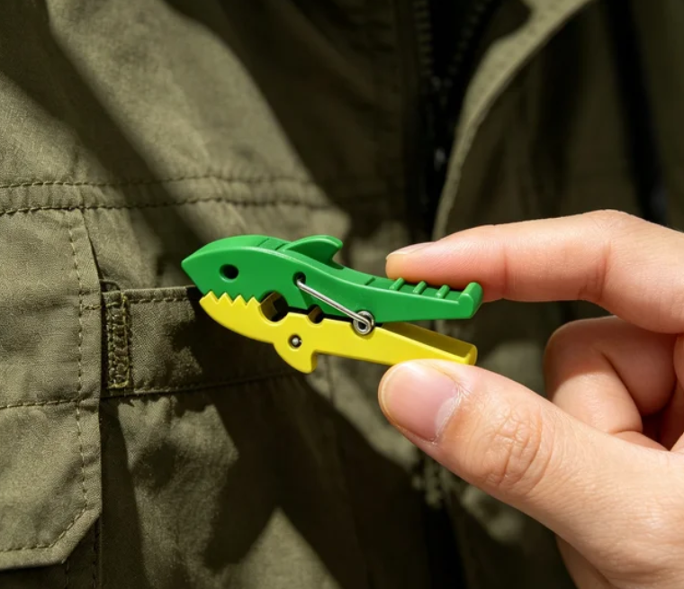 Miniatura 2 do modelo 3D 塑料夹子（金属弹簧）
