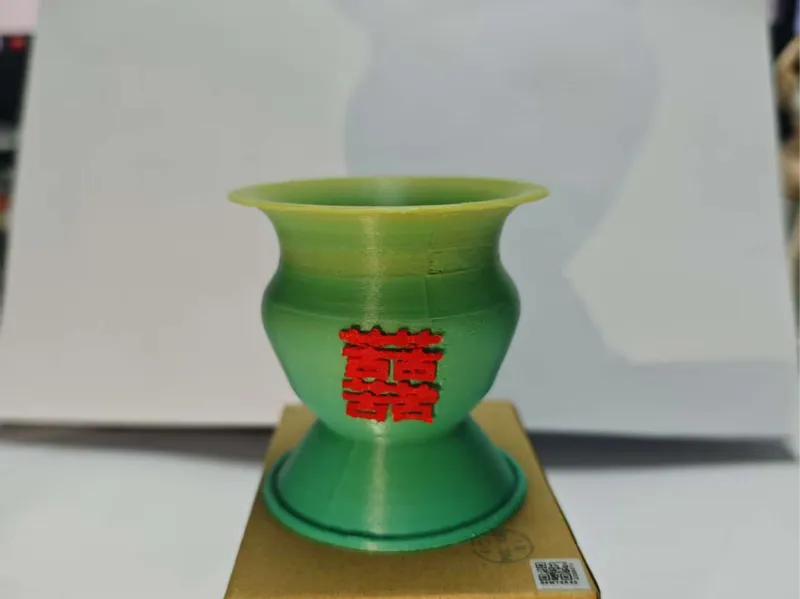 中国水果篮垃圾桶