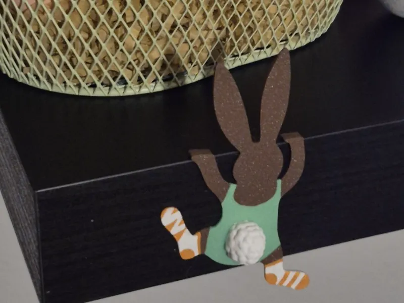 Kletternder Osterhase 