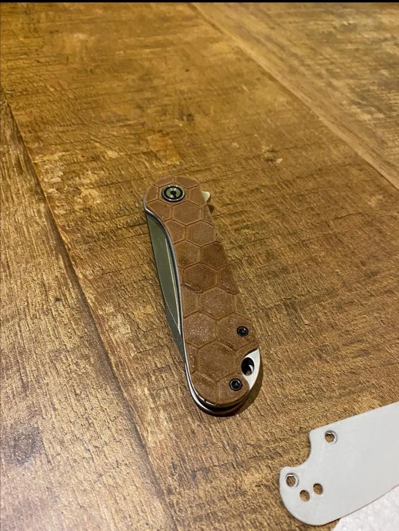 CIVIVI ELEMENTUM KNIFE SCALES
