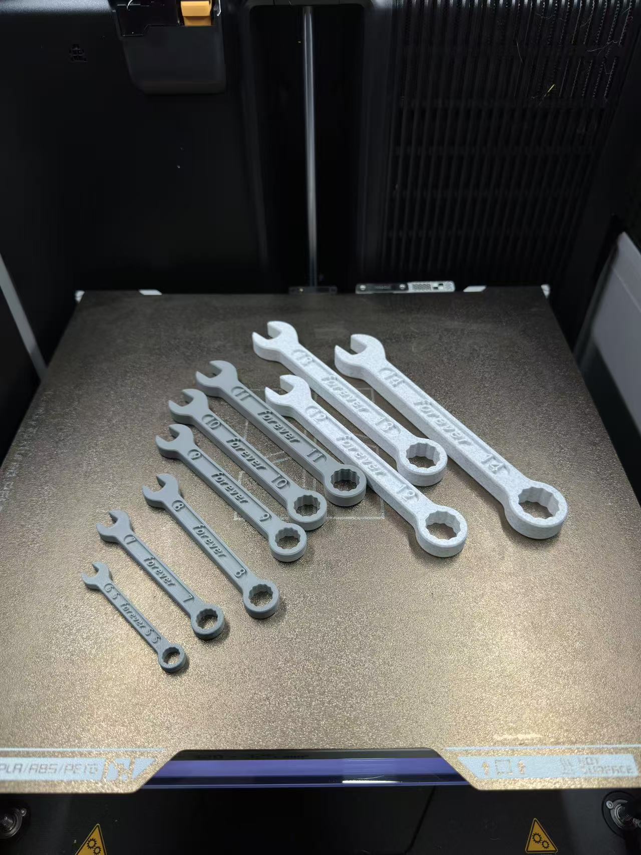 Miniatura 1 do modelo 3D 绝缘梅花扳手、呆扳手（高强度，耐10kg力）拧M3—M8螺母  手工工具