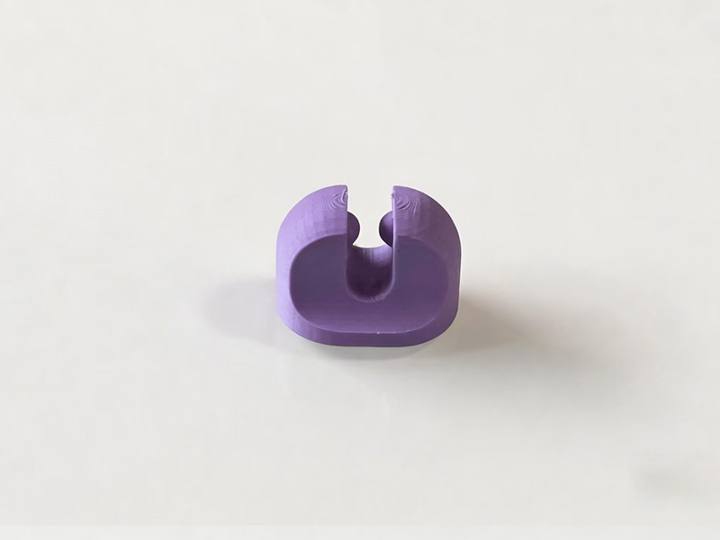 Miniatura 4 do modelo 3D 桌面数据线收纳夹