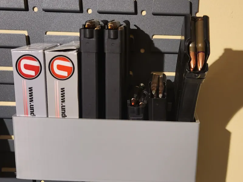 Louvered Panel (SecureIt) Bin