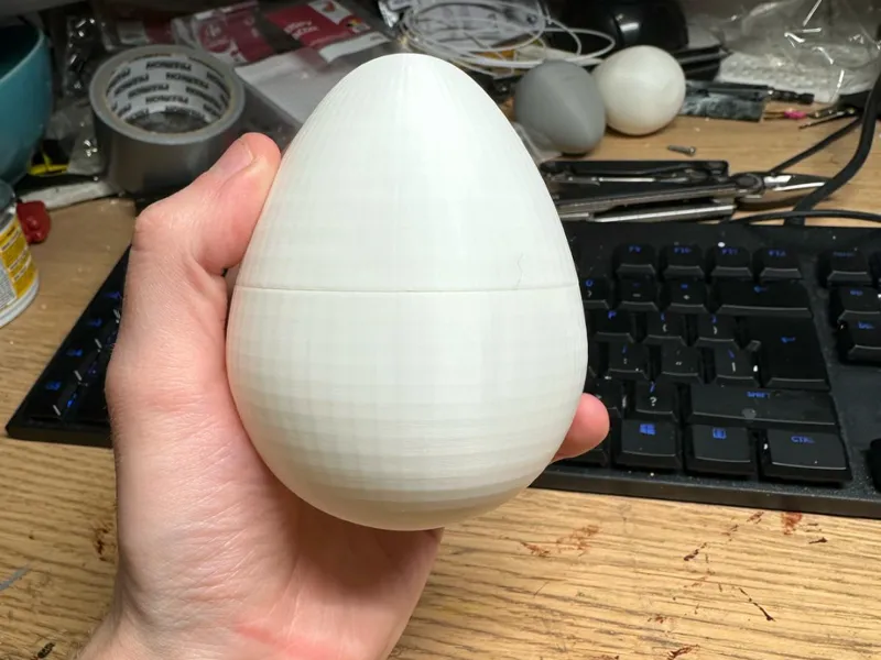 Easter egg container 