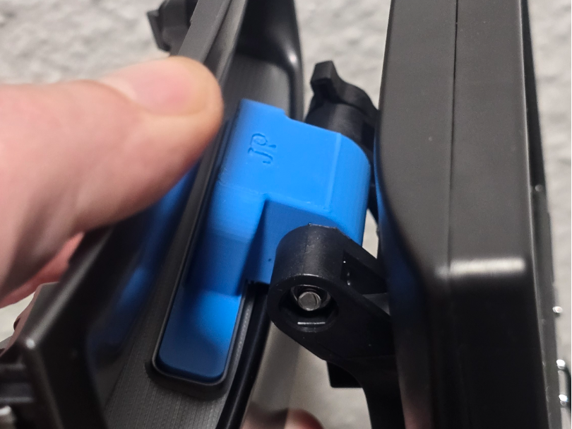 V.1 Rearview Camera Screen Holder for Astra K