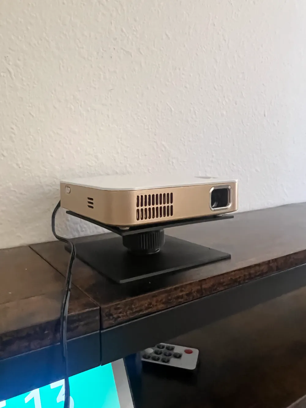 Adjustable Gimbal Platform (Projector Leveler) - Free 3D Print Model ...