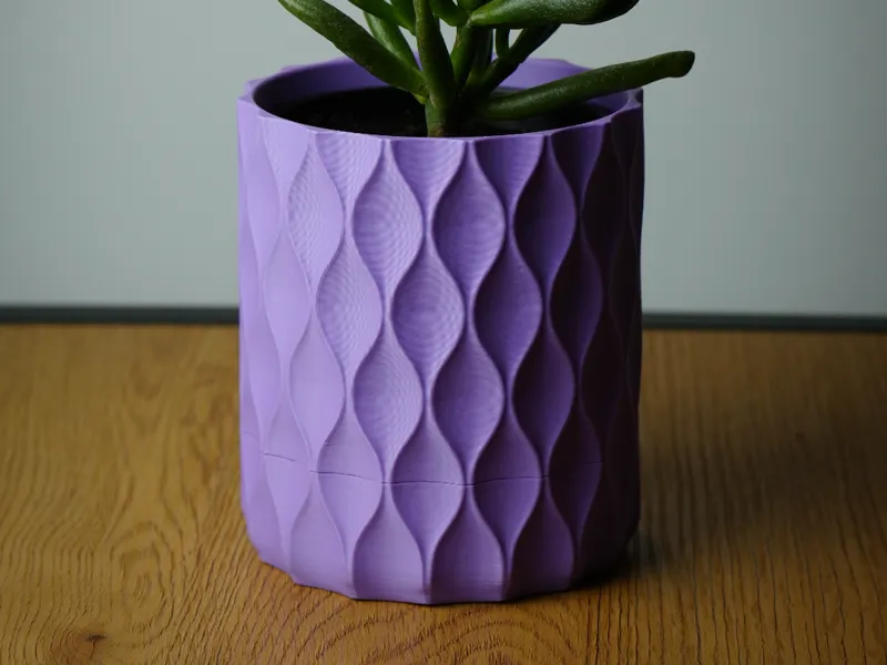 PLANTER WITH TWISTABLE DRIP TRAY - WAVES