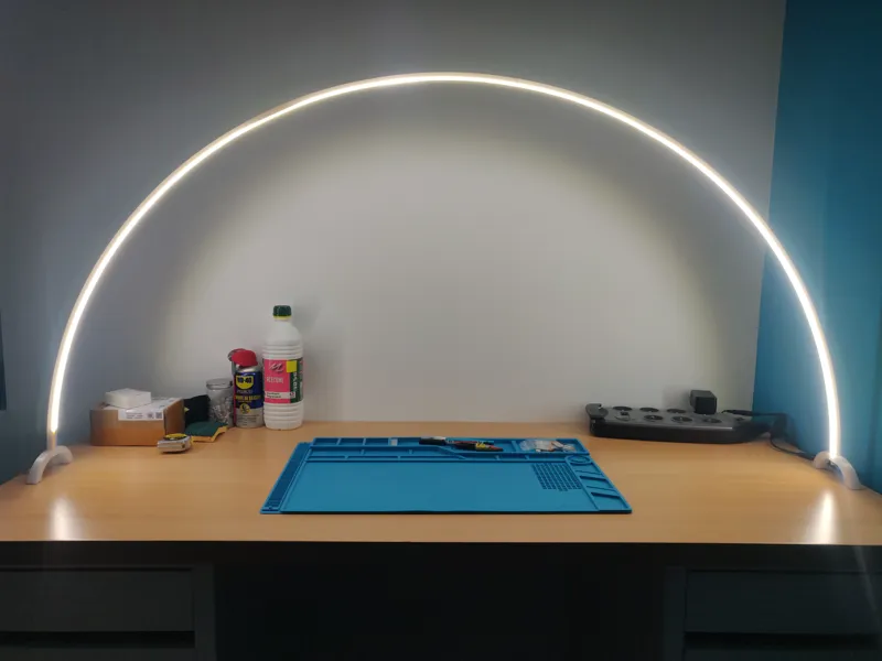 LED Arch (140/200cm): very light, no screw no glue