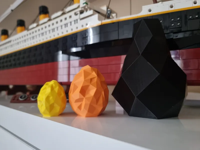 Area crushed decoration easter egg