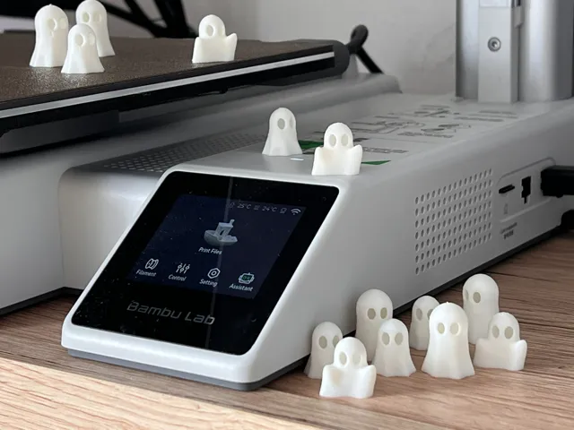 Little Halloween Ghosts
