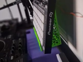 Soporte sencillo de 20º para DDJ XP2