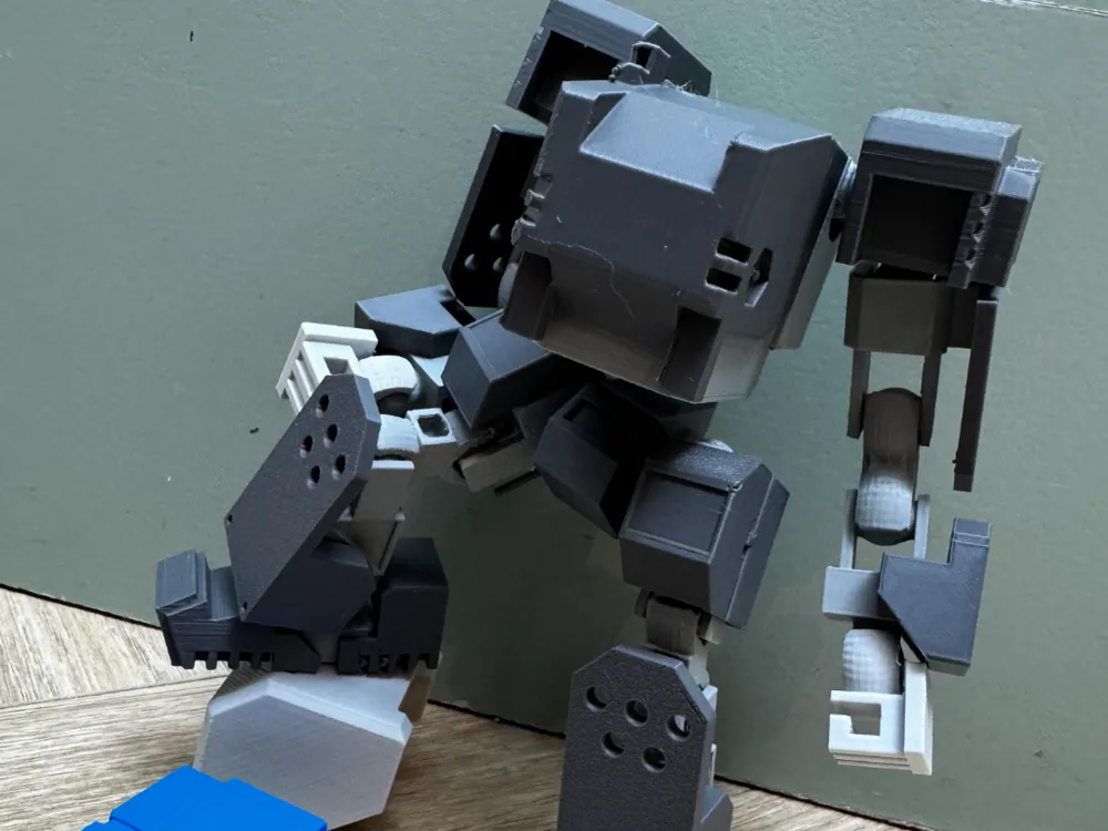 Marco decorativo: mecha frame SOLDIER. Referencia del modelo original.