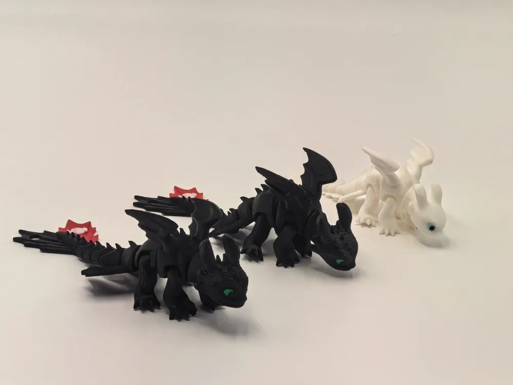 Modelo para impresión 3D: 驯龙高手系列，夜煞无牙仔挂饰，可爱飞龙，无需支撑MINI可打. Referencia del modelo original.