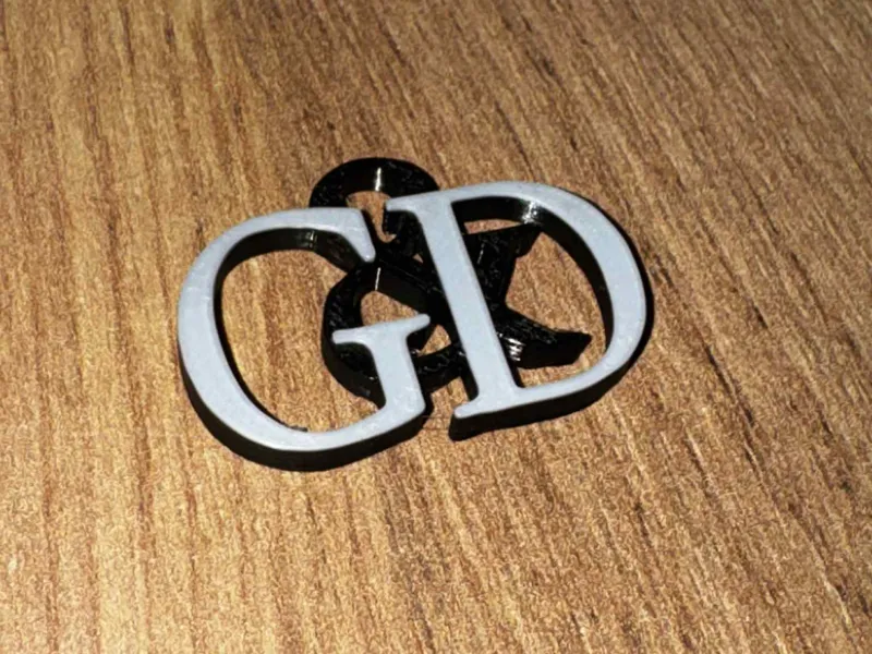 G&D Keychain couple
