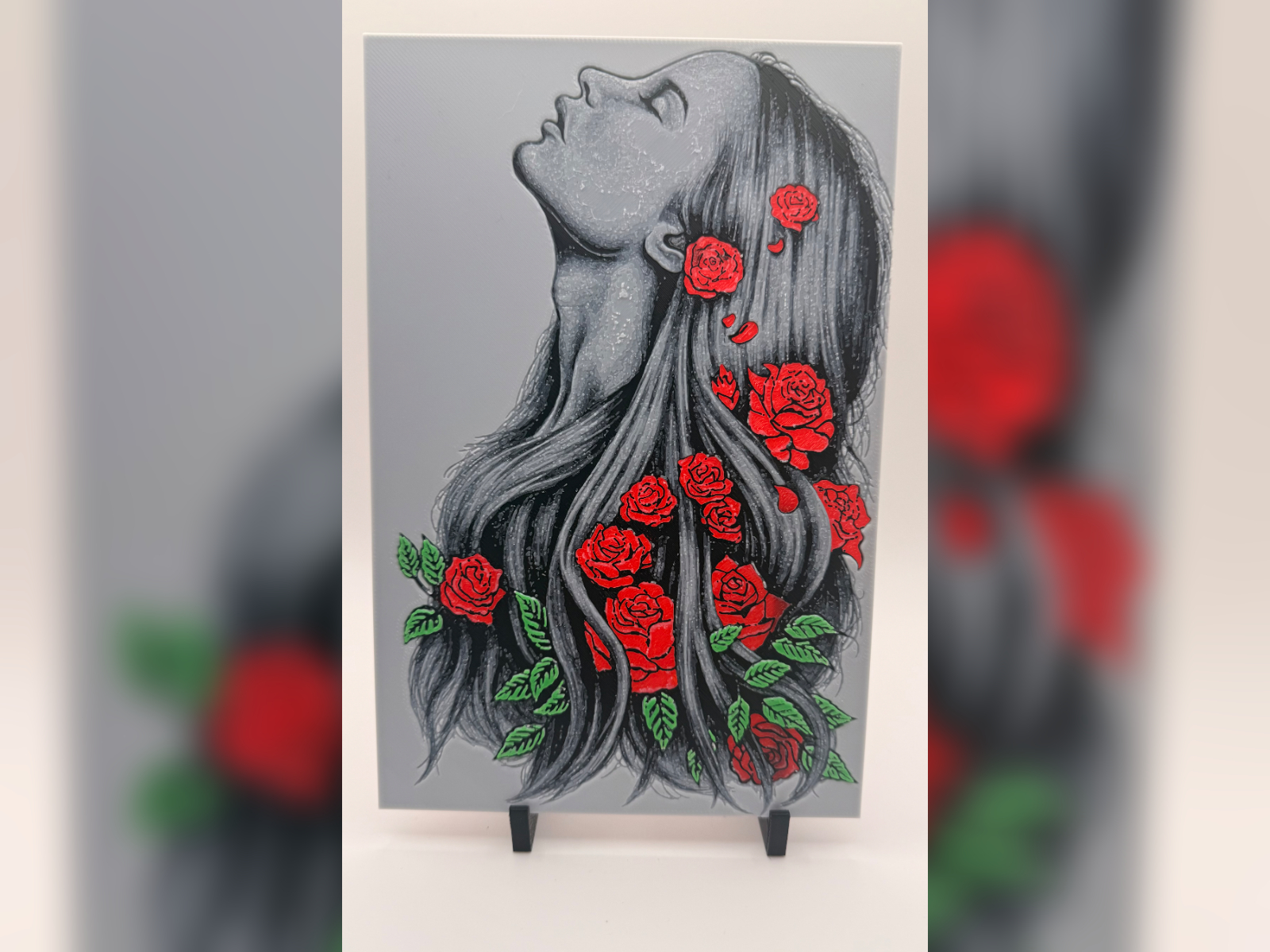 Roses in Her Shadow - Hueforge