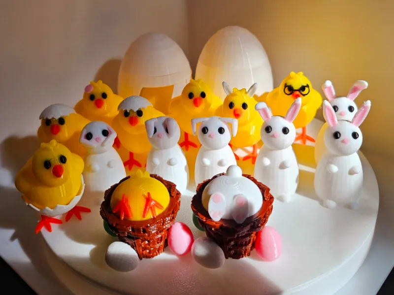 Easter decoration + hatching egg