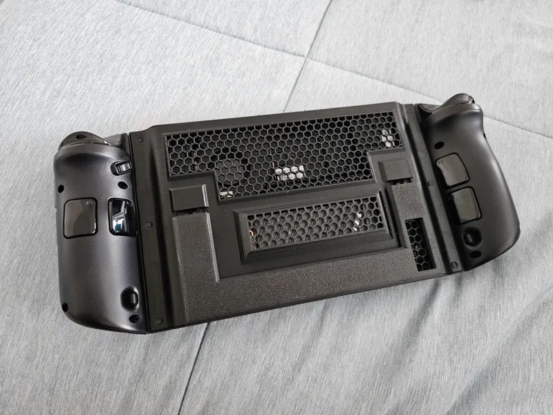 Legion Go Custom backplate with kickstand