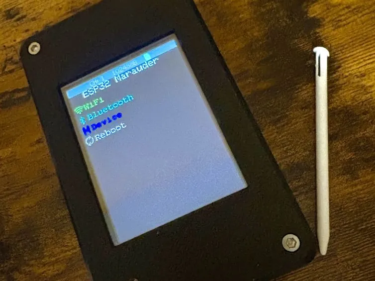 CYD Cheap Yellow Display Portable Case w/ Battery