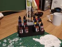 Range-peintures et pinceaux Vallejo — photo 1
