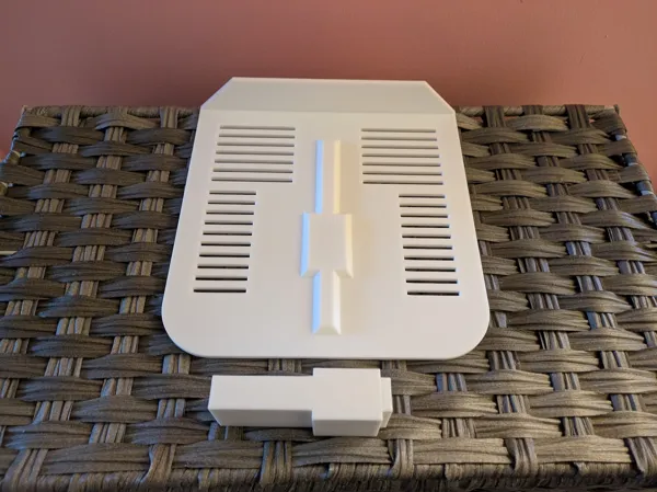 Base alternative à dessus aplati